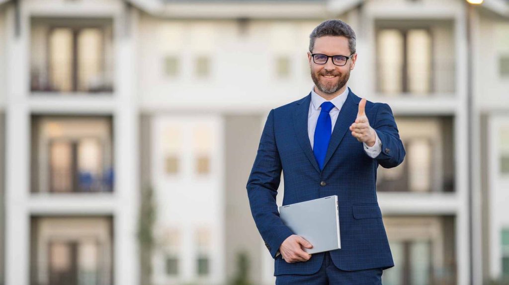 How to Become a Real Estate Agent