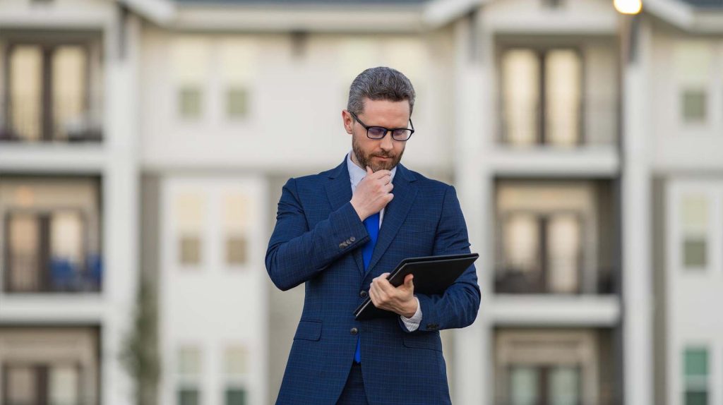 How to become a successful Real Estate agent in Ontario