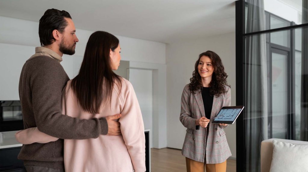 Overview on becoming a Real Estate Agent